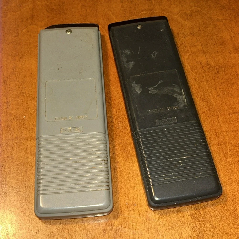 Vintage Sears Solid State Remote Set Of 2 Made In Japan B1